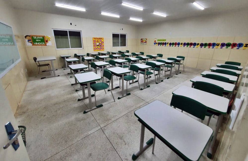 Professores da rede estadual anunciam paralisação por reajuste salarial em Alagoas