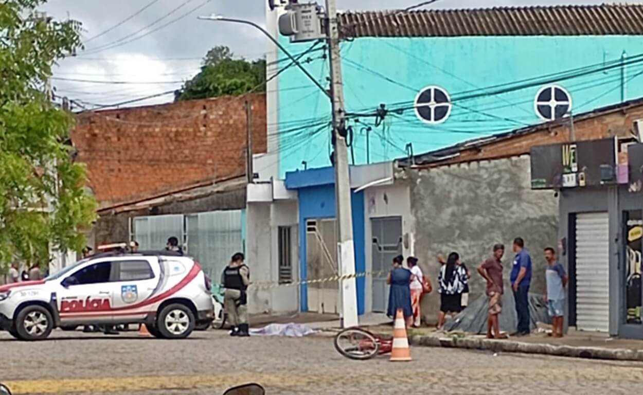 Idoso é morto a golpes de facão no Centro de Campo Alegre