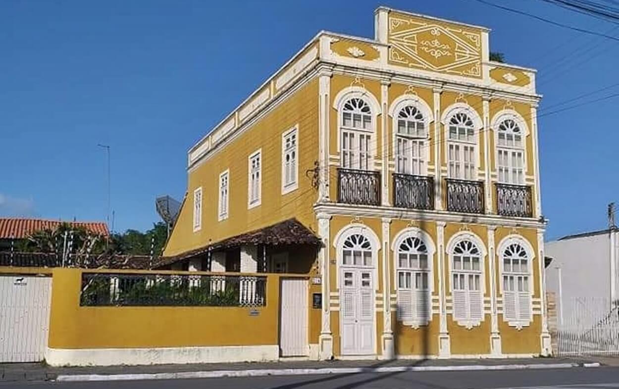 O Sobrado da Família Lopes: um marco histórico de São Miguel dos Campos