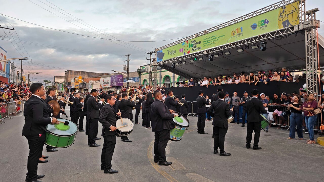 São Miguel dos Campos celebra Emancipação Política com grande desfile cívico