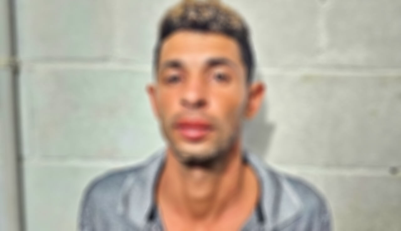 Homem com 12 passagens pela polícia é preso em flagrante por violência doméstica